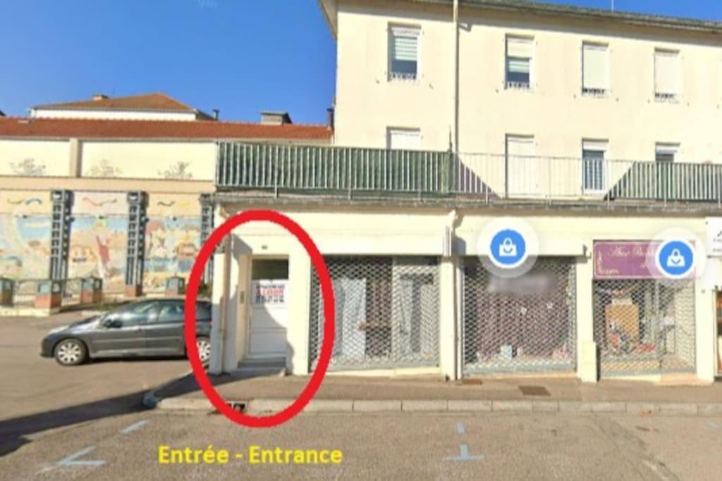 Vittel Loc'S - Le 1, T2 De 55M2 Et Grande Terrasse, Lumineux Proche Des Thermes Et Des Commerces Eksteriør bilde